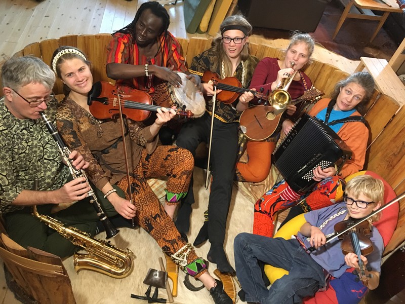 M-Tafsiri Africa Band